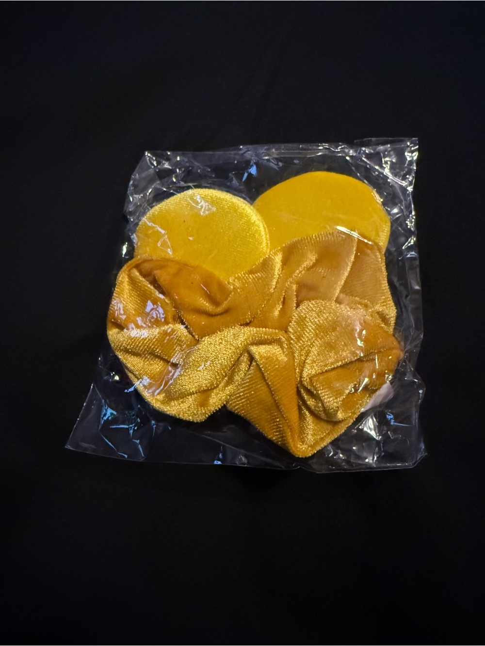 Winnie The Pooh Hair Scrunchie - Picture 6 of 7